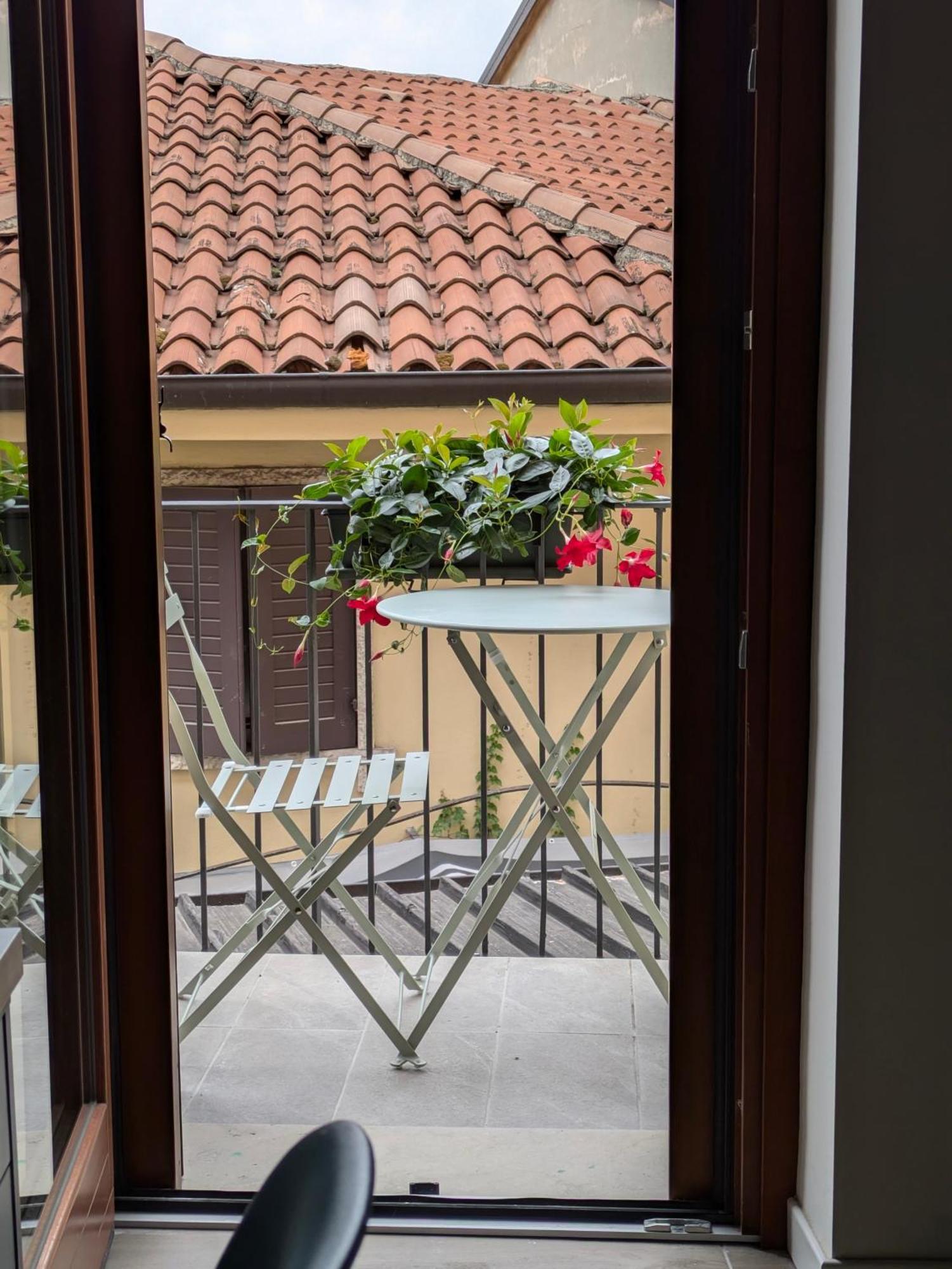 L'Appartamento Blu Verona Ngoại thất bức ảnh